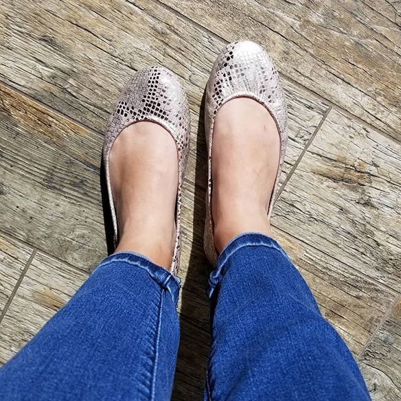 blush tieks